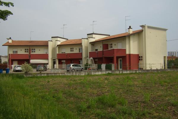 Fabbricato residenziale per 12 alloggi a Riese Pio X (TV) Via De Gasperi