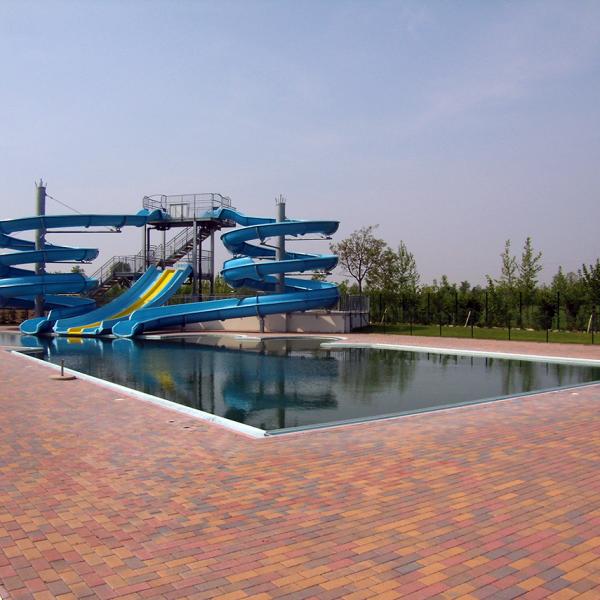 Nuovo impianto ludico-ricreativo/ piscina scoperta a San Pietro in Gu (PD)