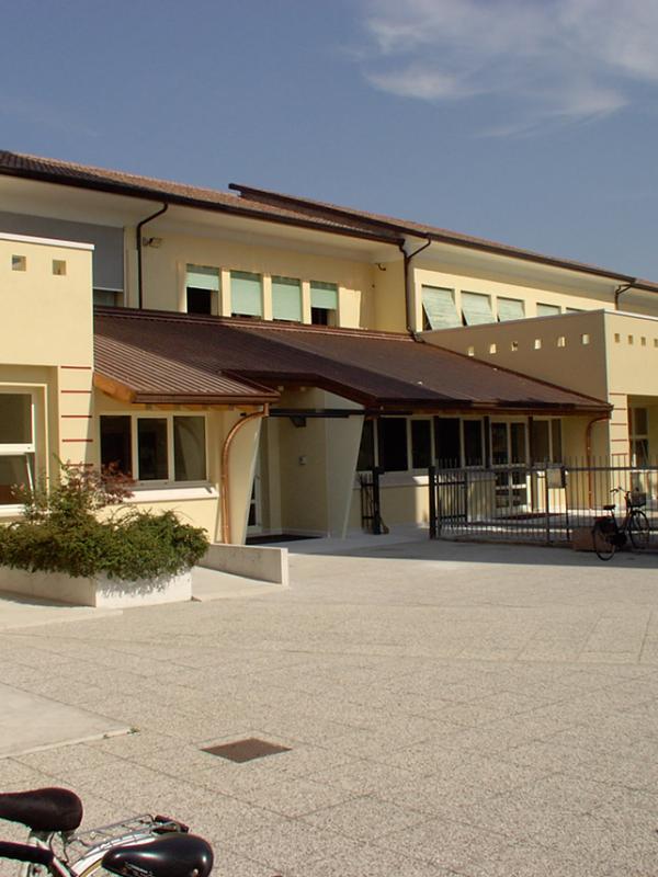 Ristrutturazione scuola materna e Patronato a Treville di Castelfranco Veneto (TV)
